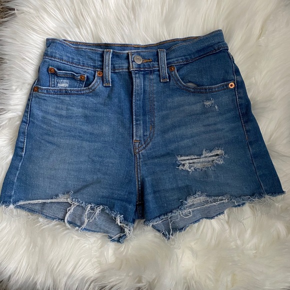 Levi's Pants - Levi shorts